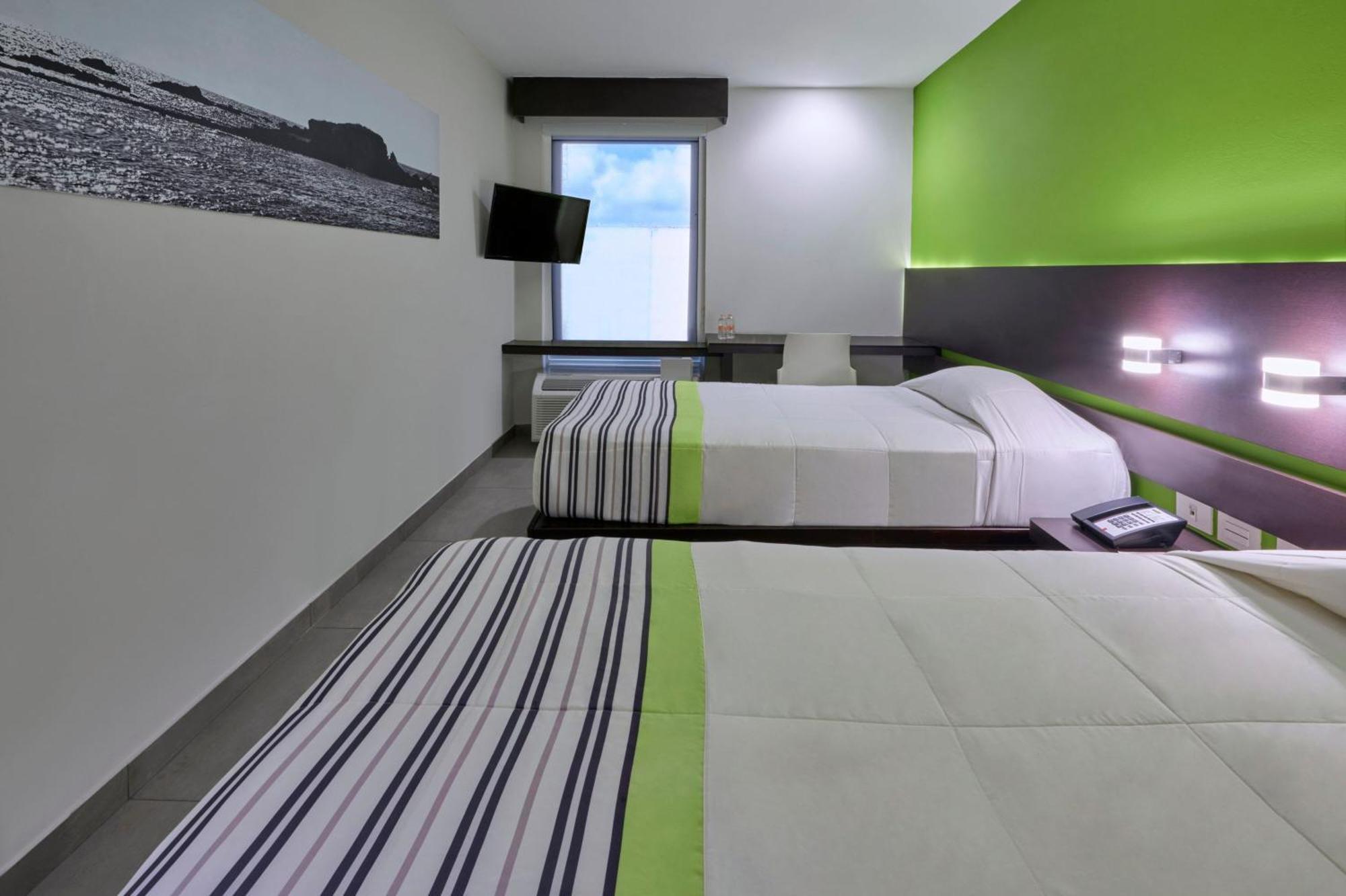 City Express Junior By Marriott Канкун Экстерьер фото